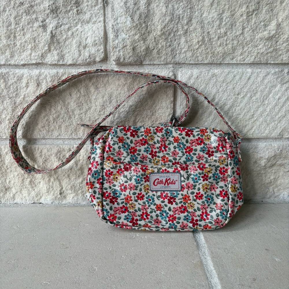 Cath Kidston London Crossbody Bag Purse Small Dulwich Ditsy Floral